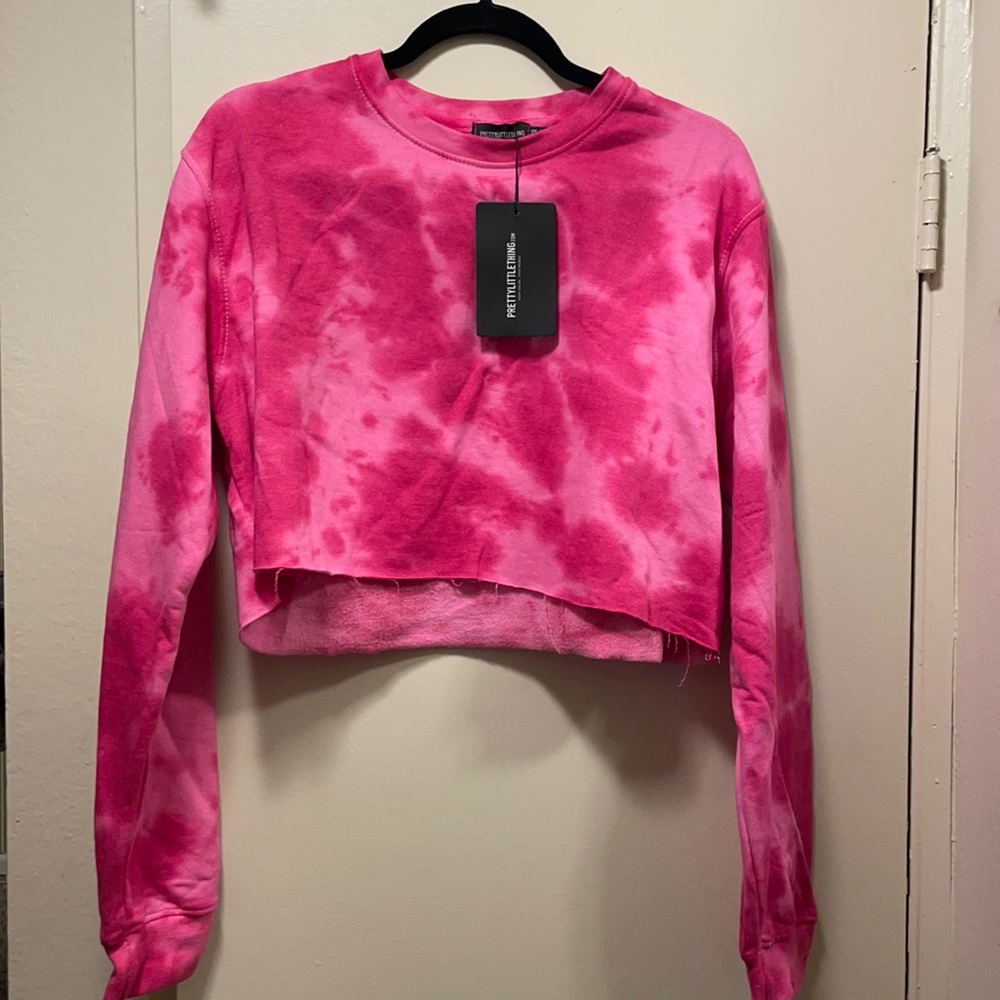 Brand New Pretty Little Thing sweater